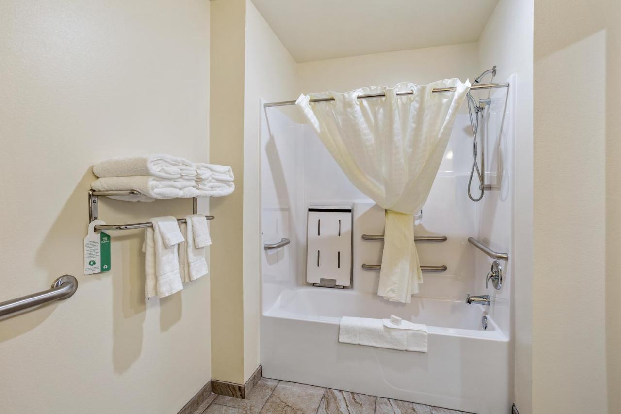 Cobblestone Hotel & Suites International Falls Eksteriør bilde