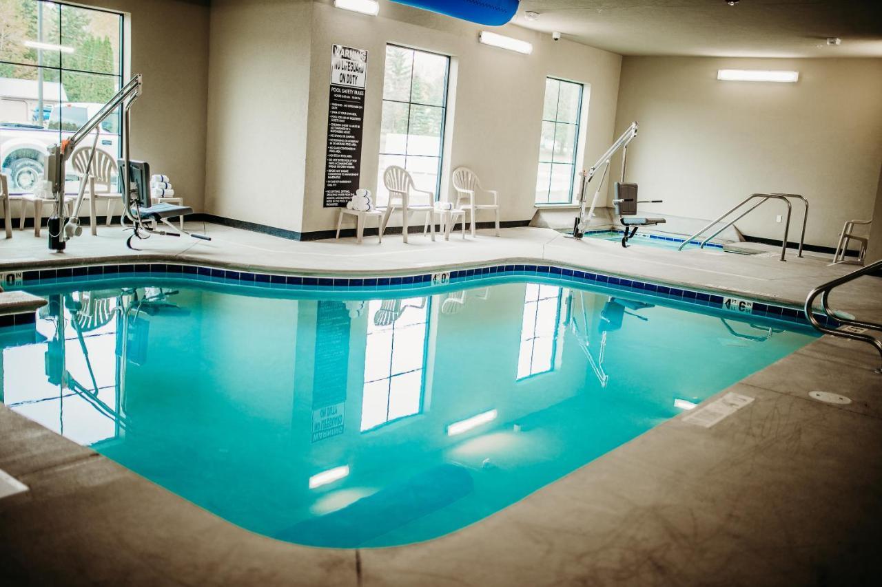 Cobblestone Hotel & Suites International Falls Eksteriør bilde